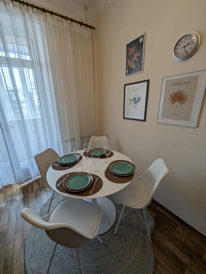 Apartment видова біля метро хрещатик